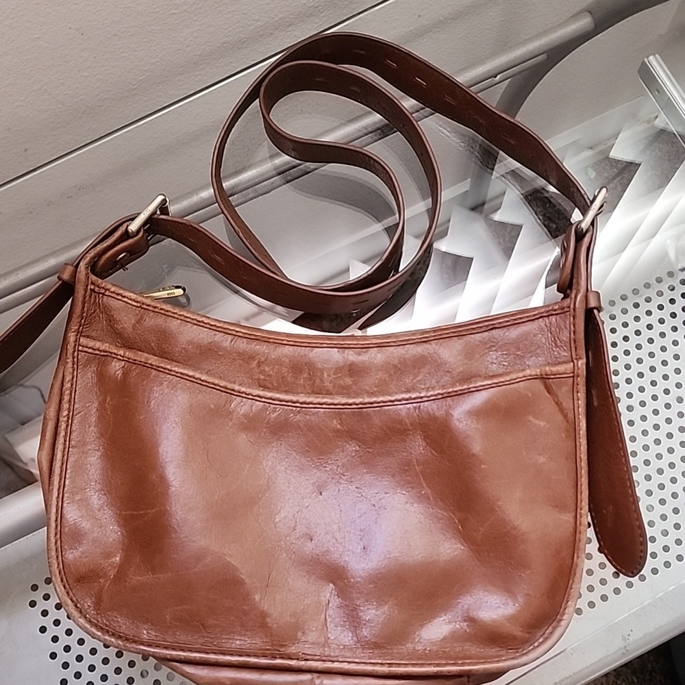 HOBO Vintage Grunge Distressed Rich Brown 100% Genuine Leather Shoulder Bag